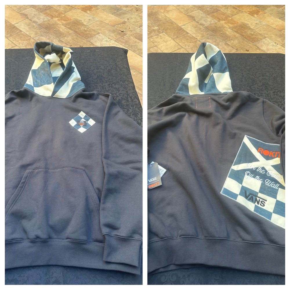 NWT Vans Vault x Rokit Durham Pullover
Hoodie Black Gray White size S
B318